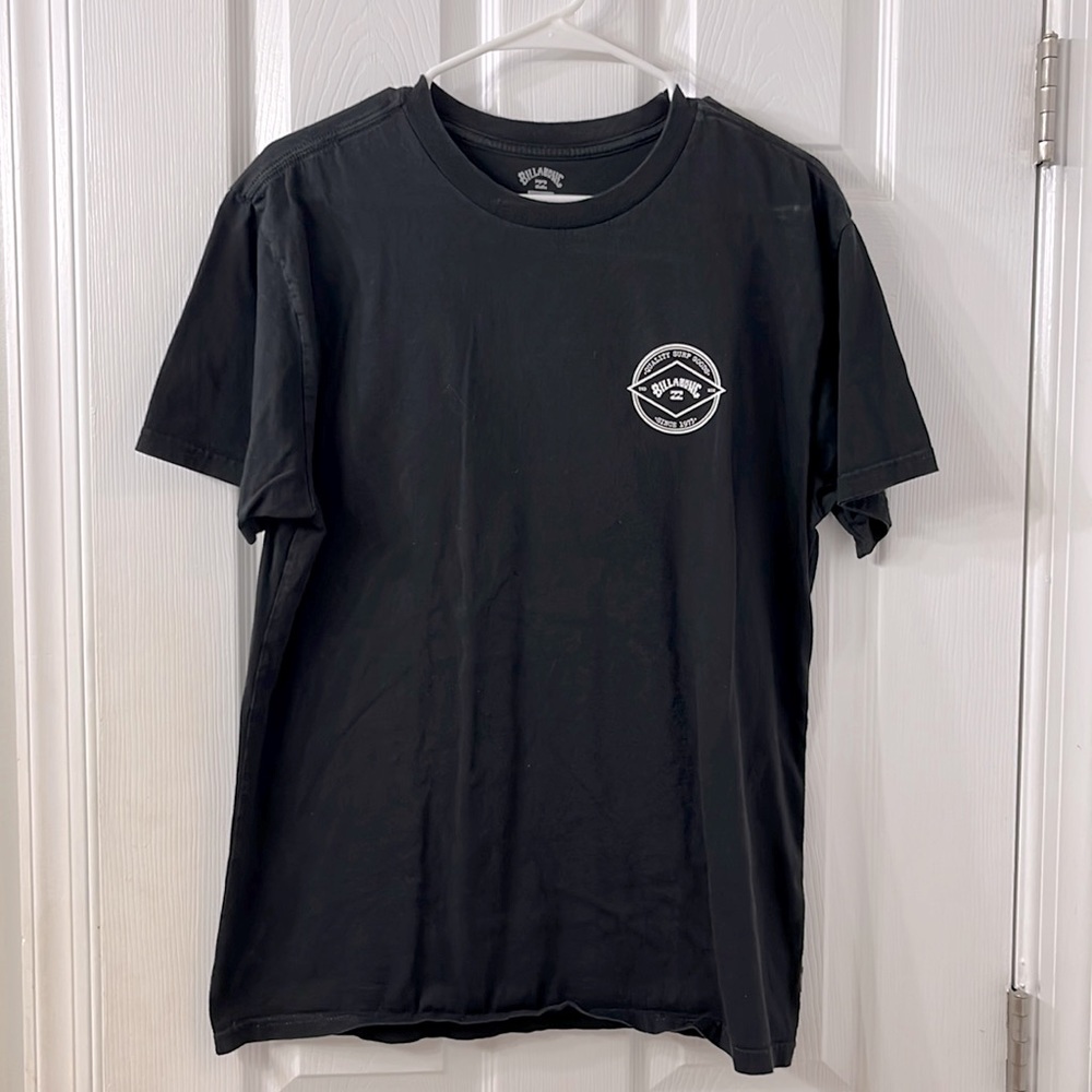 Men’s medium Billabong Tshirt